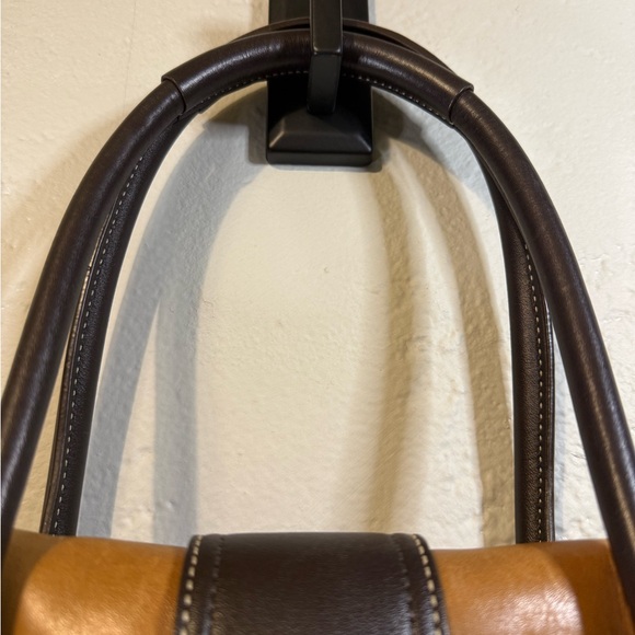 Coach SoHo flap satchel Camel leather shoulder bag - Picture 8 of 12